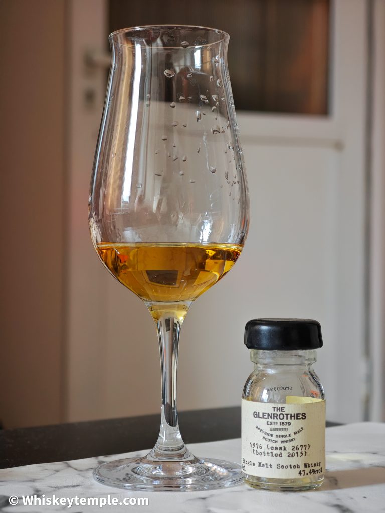 Glenrothes 1976 single cask #2677 review Whiskeytemple малцово уиски Гленротъс цена храм на уискито макалън master of malt